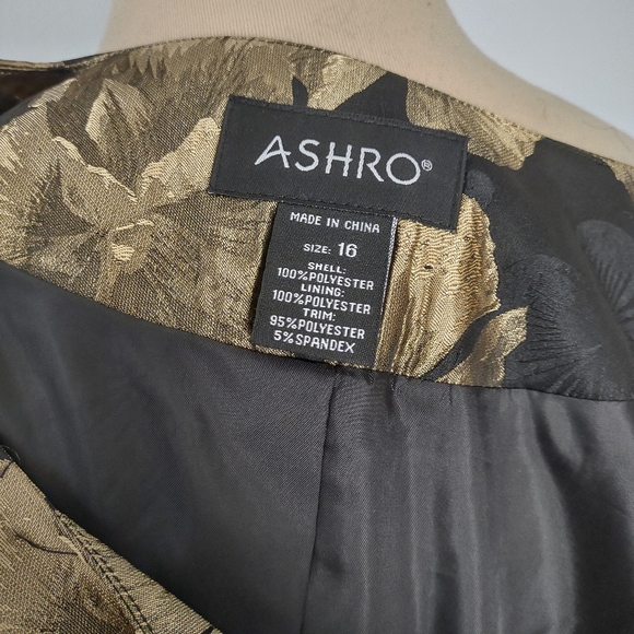 COPY - NWT Ashro 2pc Black and Gold Skirt Set Size 16 - Picture 12 of 16